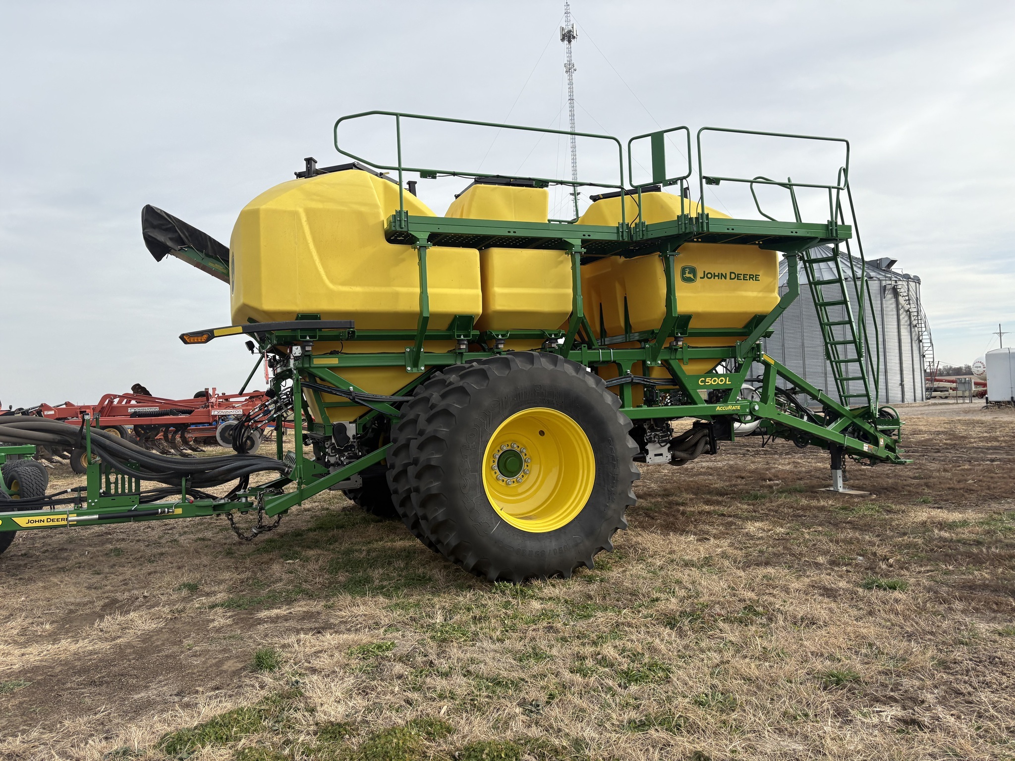 2025 John Deere N560 Air Seeder