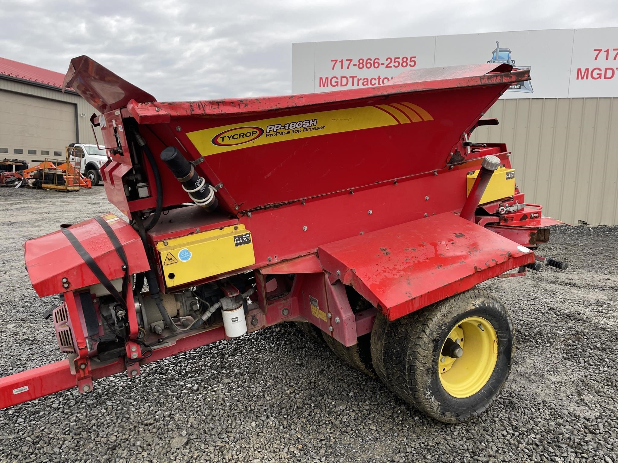 Tycrop ProPass 180 Pull-Type Fertilizer Spreader - $4,400 | Machinery Pete