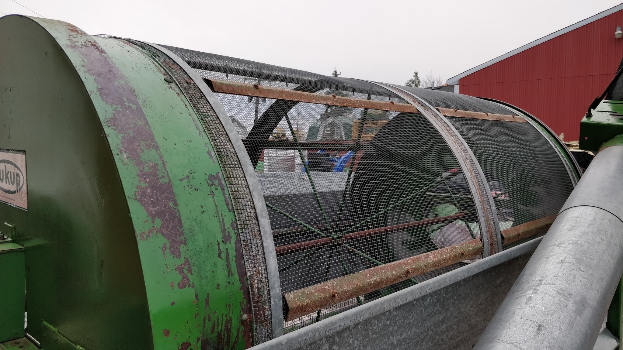  Sukup 48 Grain Cleaner
