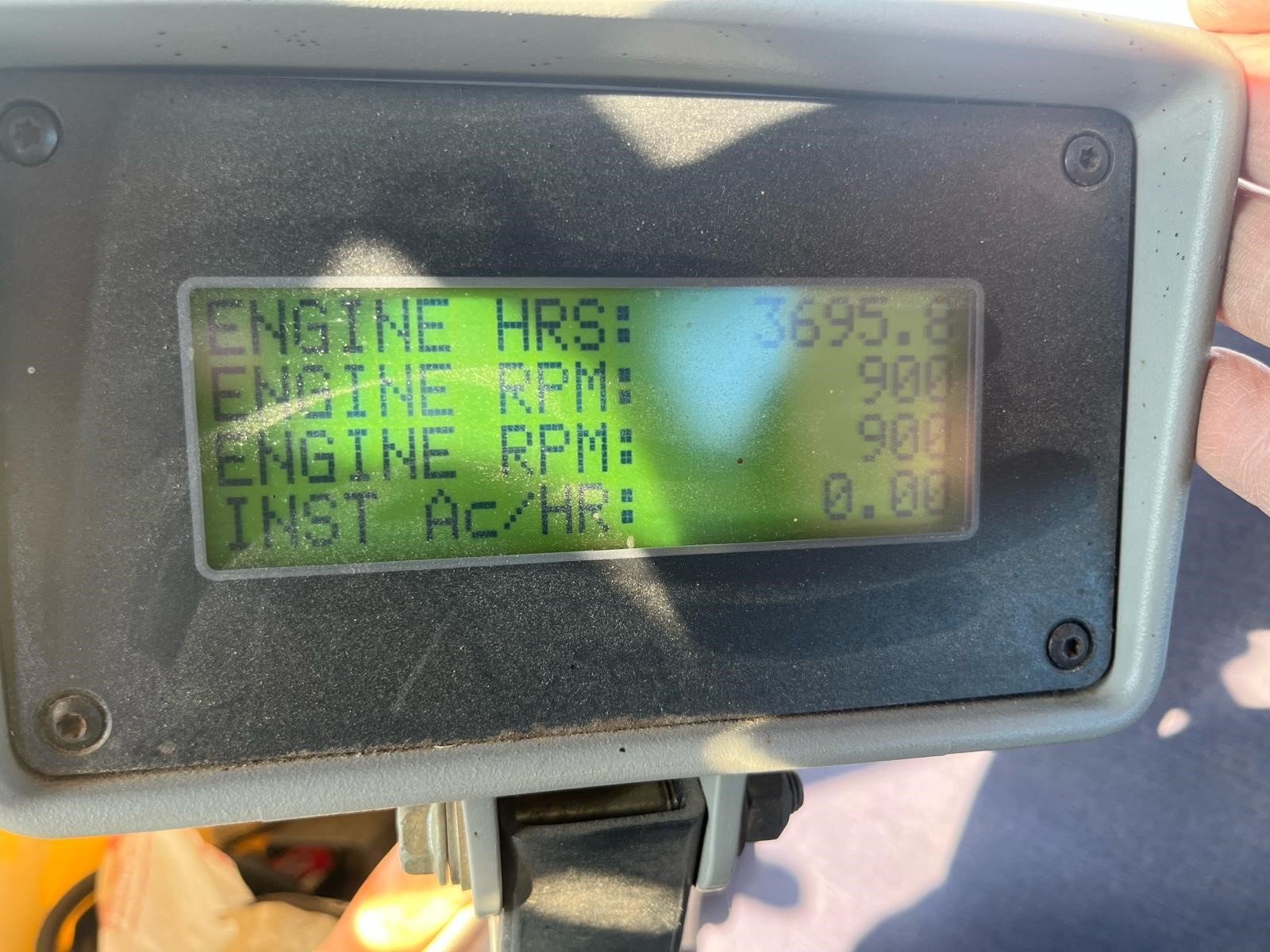 2009 New Holland H8060 Self-Propelled Windrowers and Swather