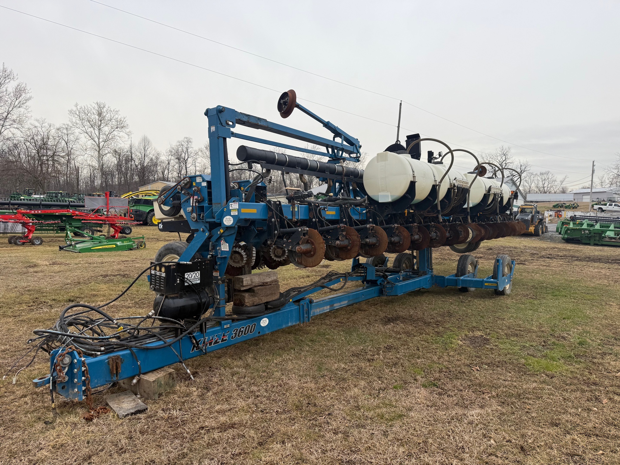 2012 Kinze 3600 Planter