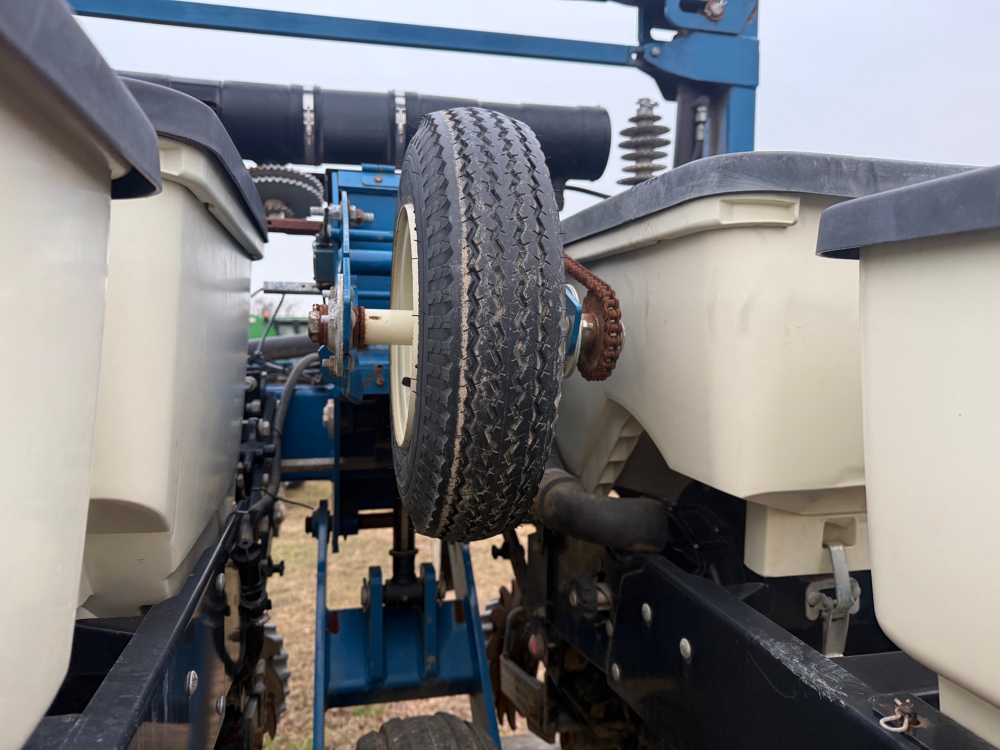 2012 Kinze 3600 Planter