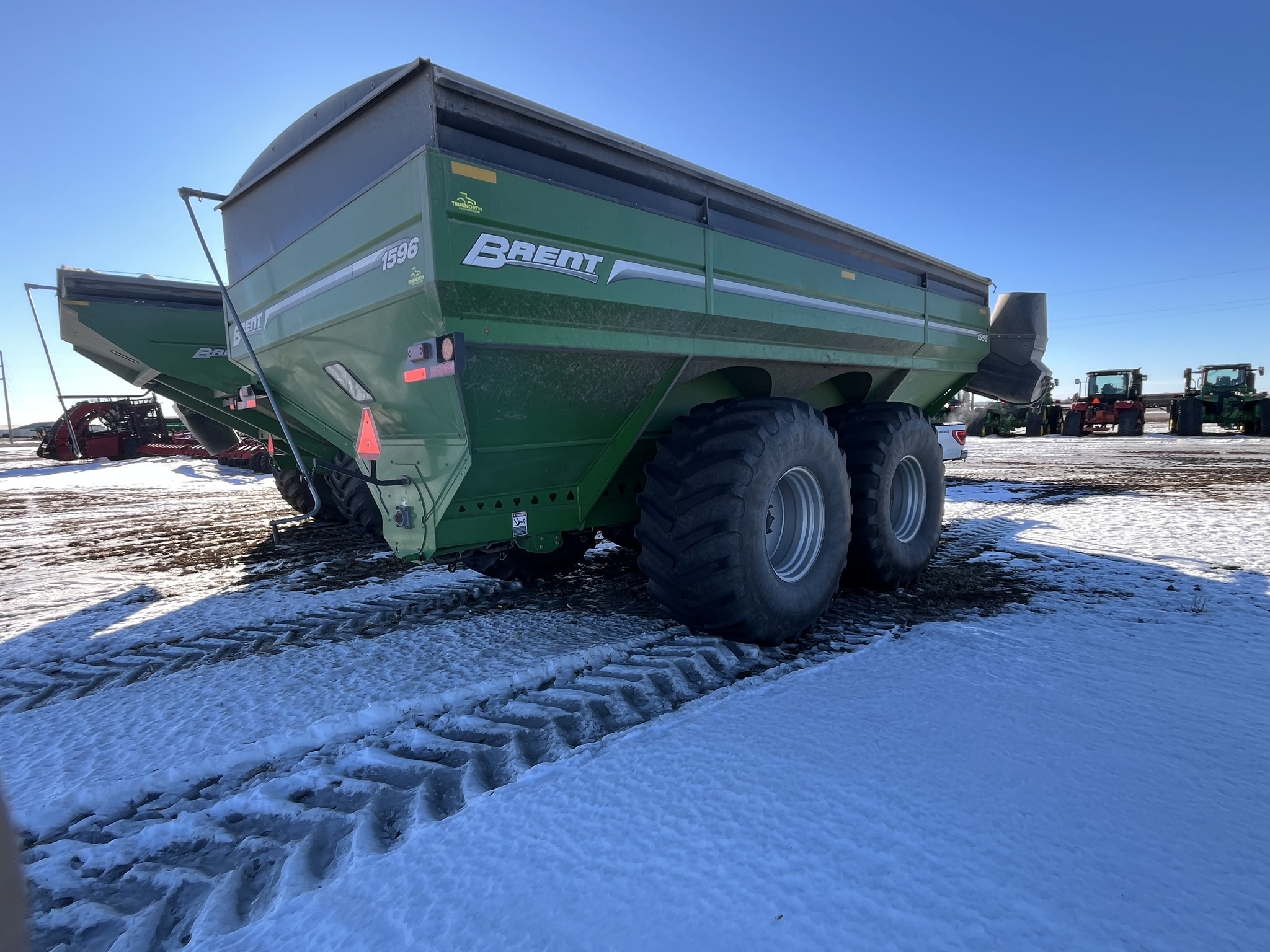 2019 Brent 1596 Grain Cart
