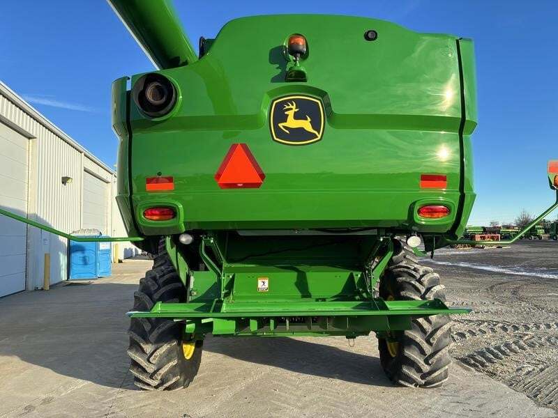 2018 John Deere S770 Combine