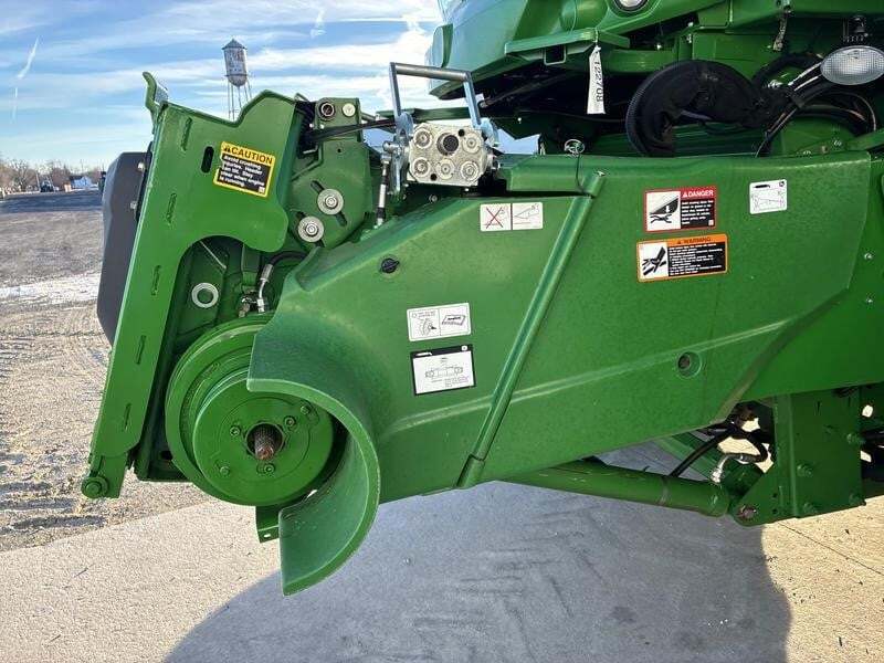 2018 John Deere S770 Combine