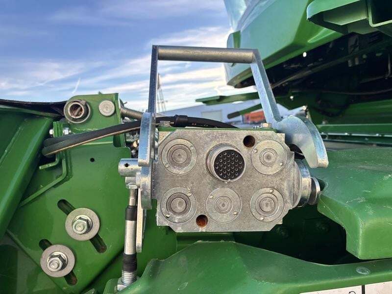 2018 John Deere S770 Combine