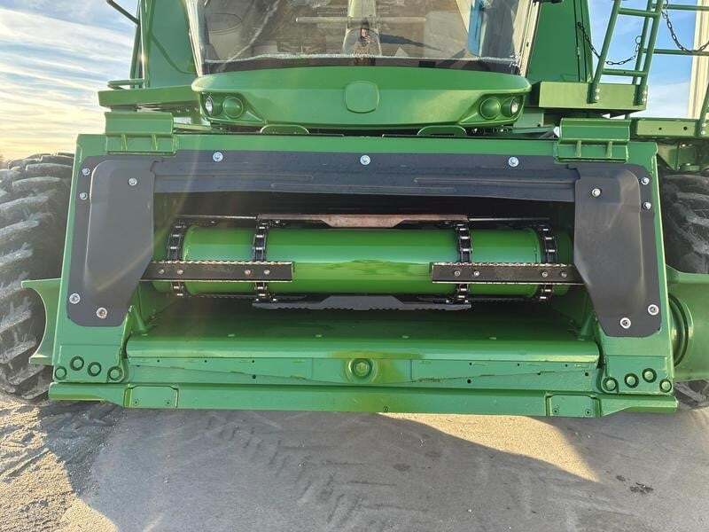 2018 John Deere S770 Combine