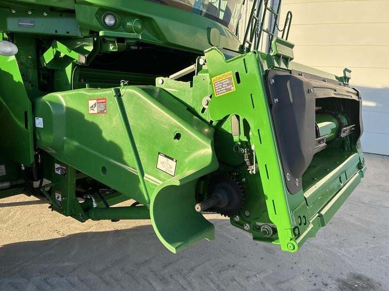 2018 John Deere S770 Combine