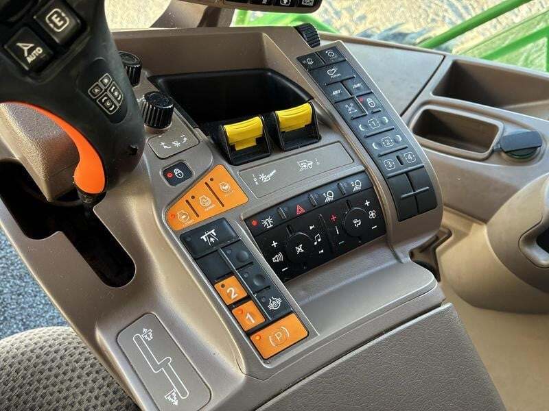 2018 John Deere S770 Combine