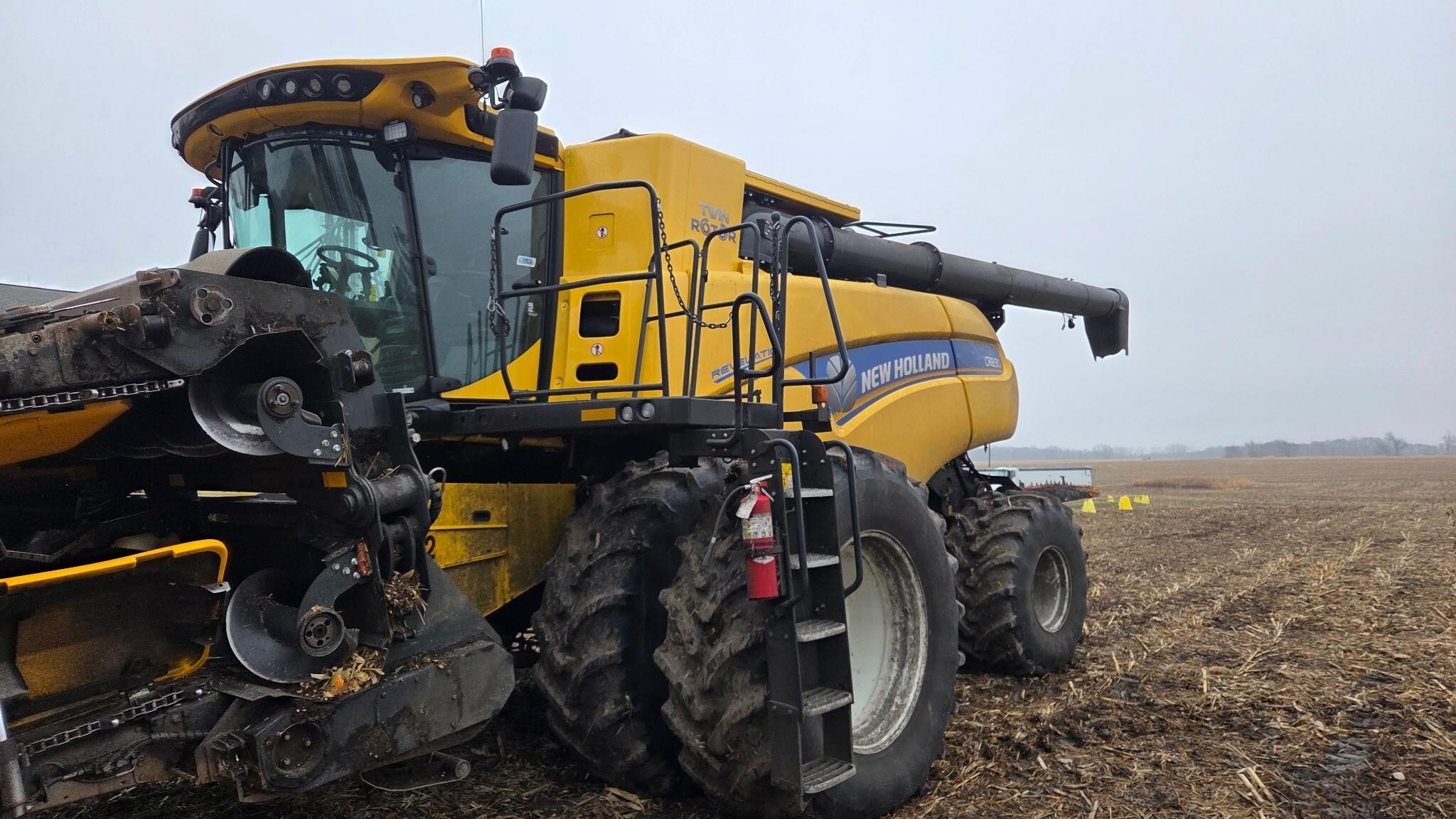 2019 New Holland CR8.90 Combine
