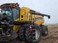 2019 New Holland CR8.90 Combine