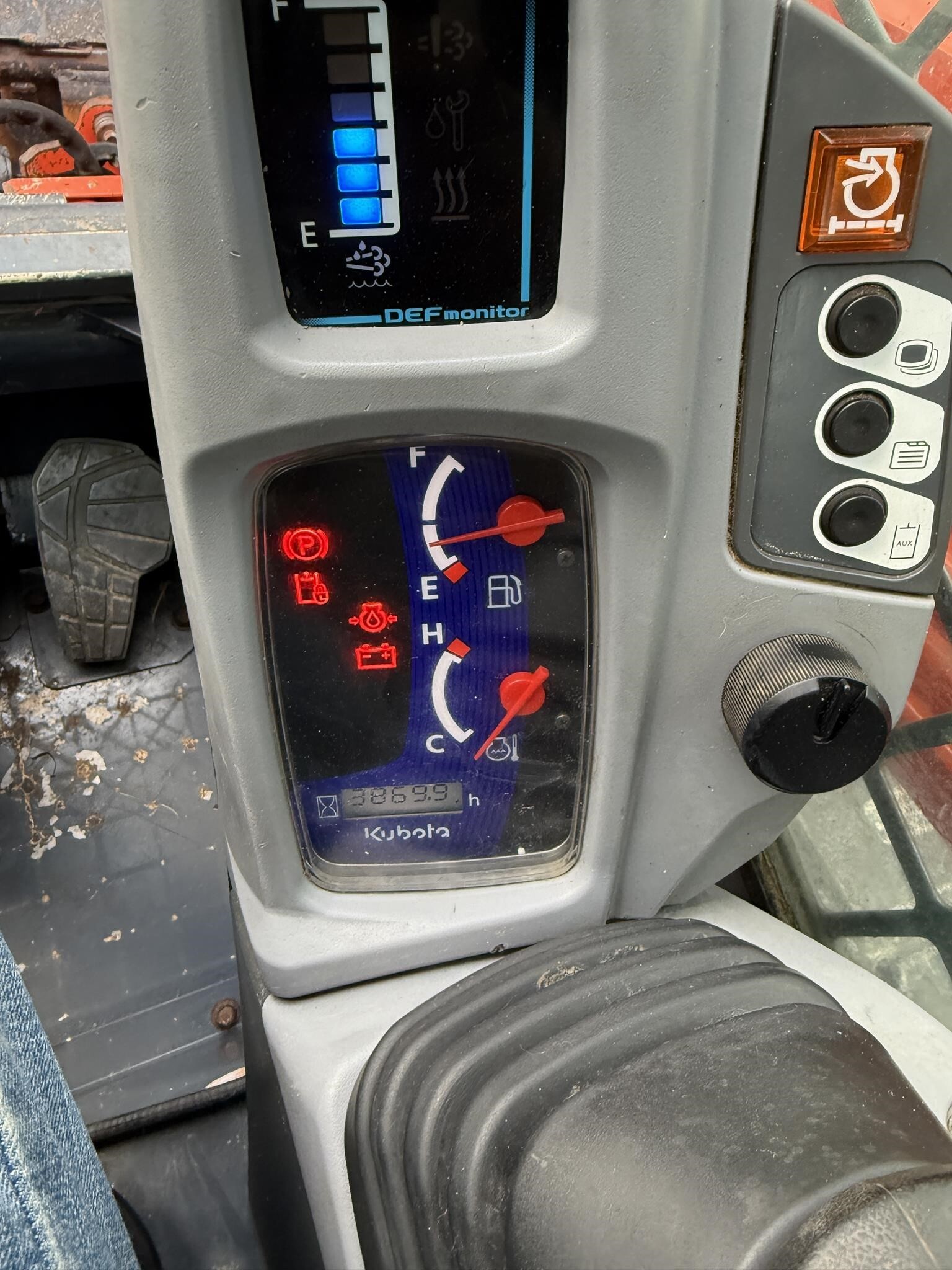 2017 Kubota SVL95-2S Skid Steer