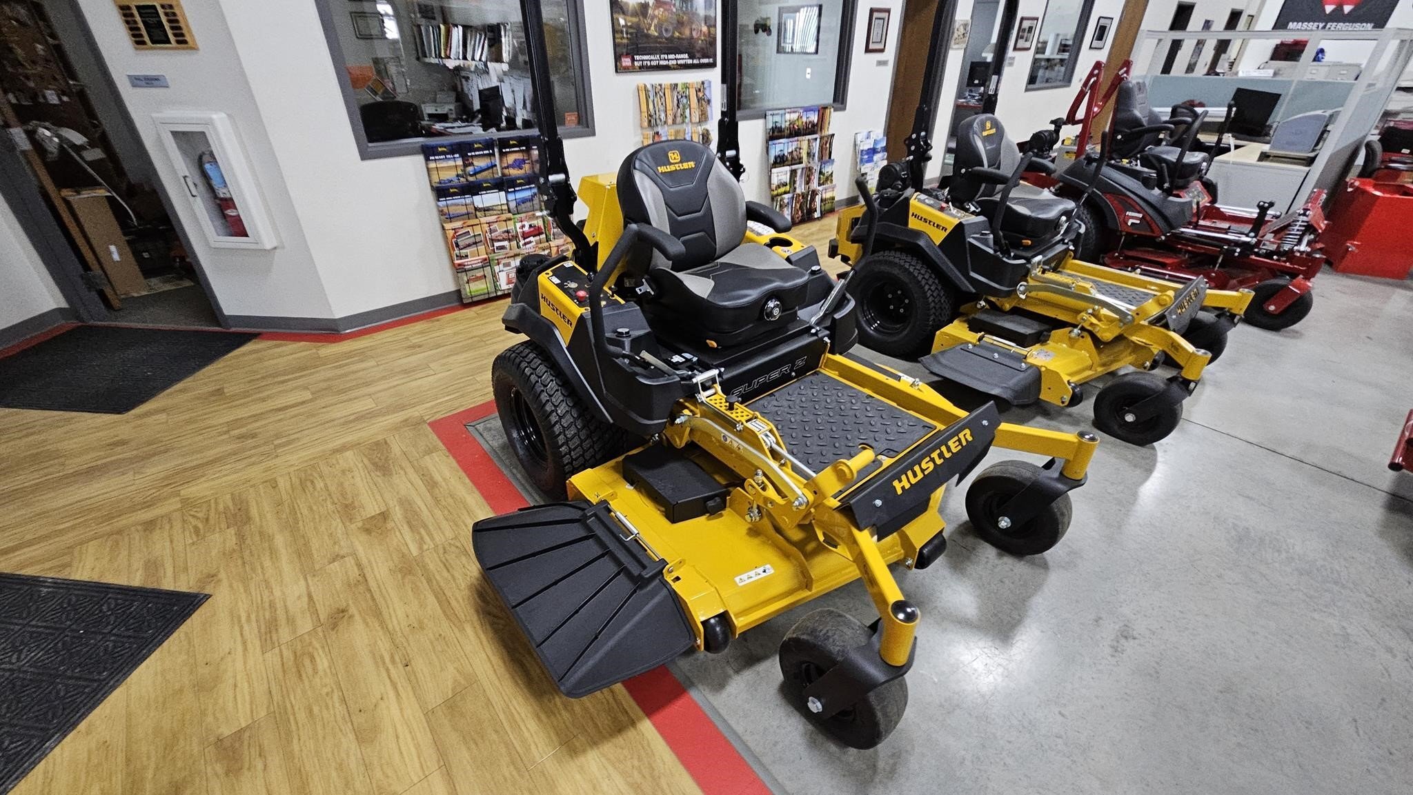  Hustler Super Z 60 Lawn Mower