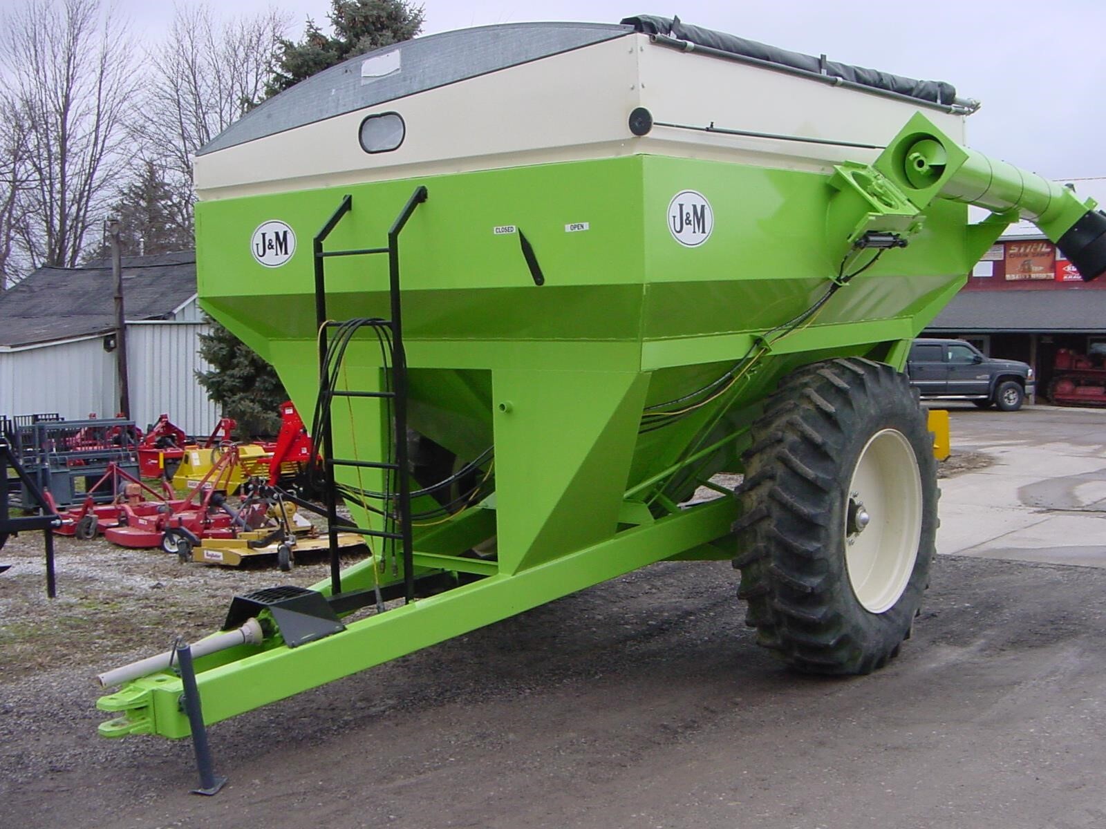  J&M 450 Grain Cart
