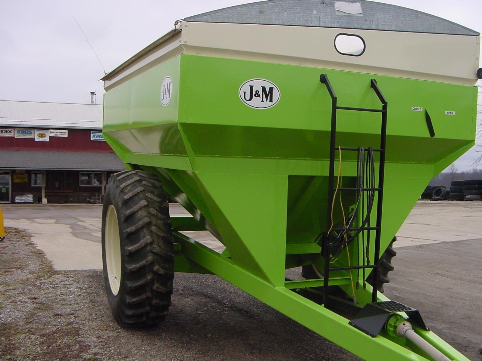  J&M 450 Grain Cart