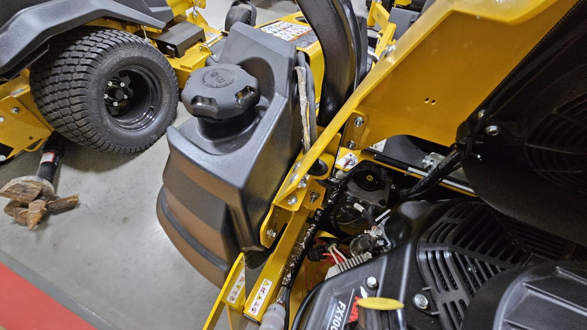  Hustler Super Z 60 Lawn Mower