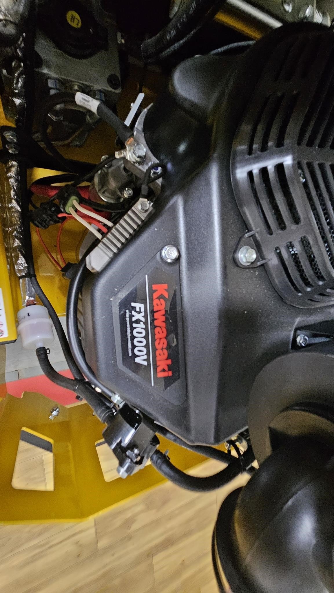  Hustler Super Z 60 Lawn Mower