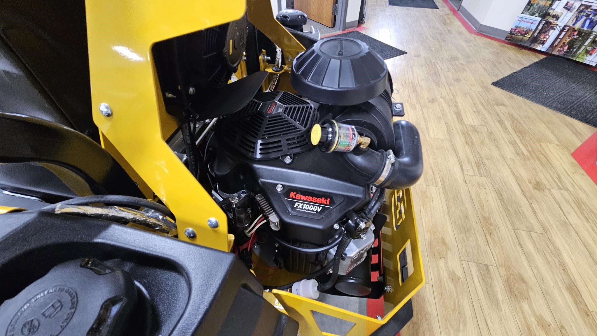  Hustler Super Z 60 Lawn Mower