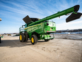 2025 John Deere S7 700 Combine