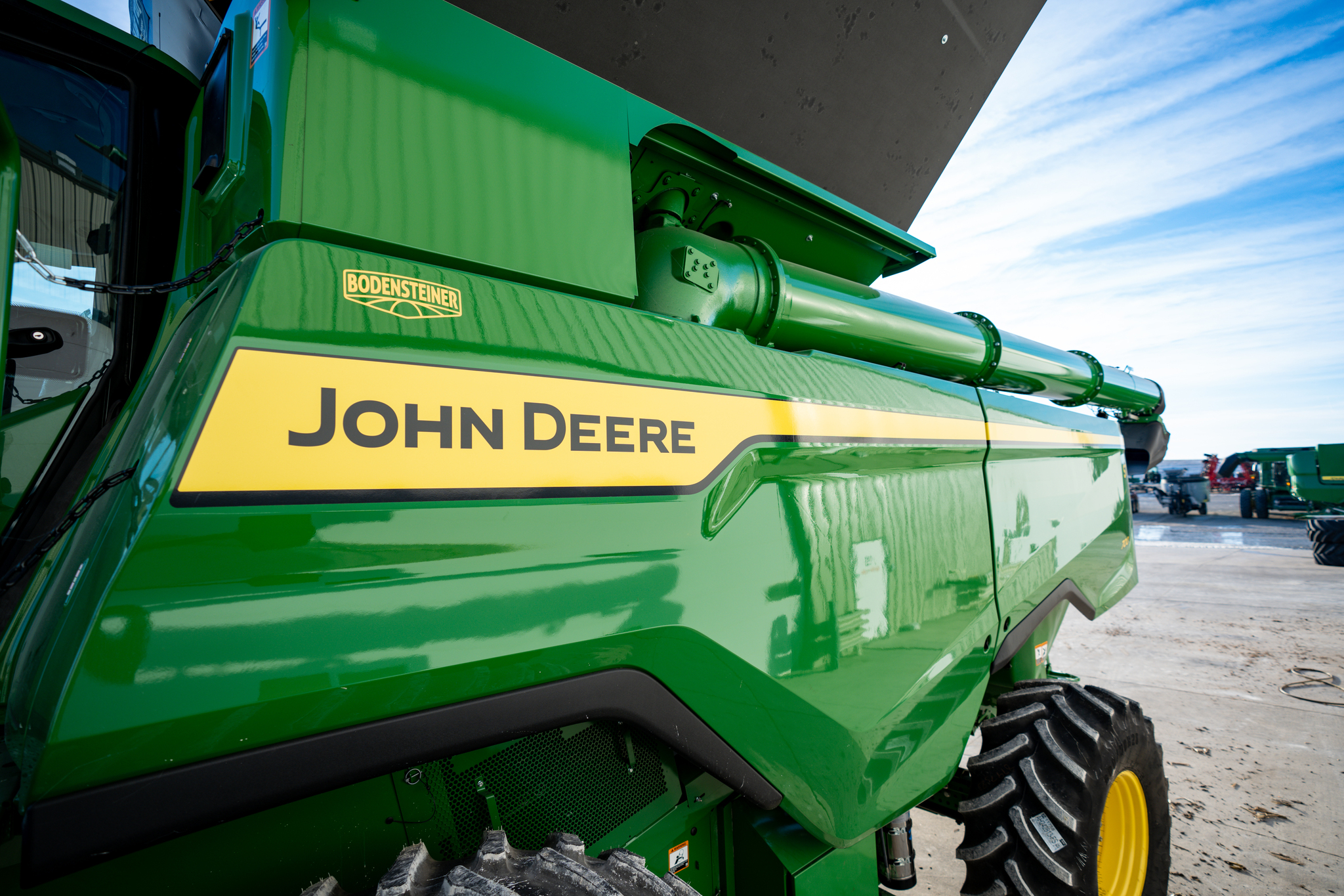 2025 John Deere S7 700 Combine