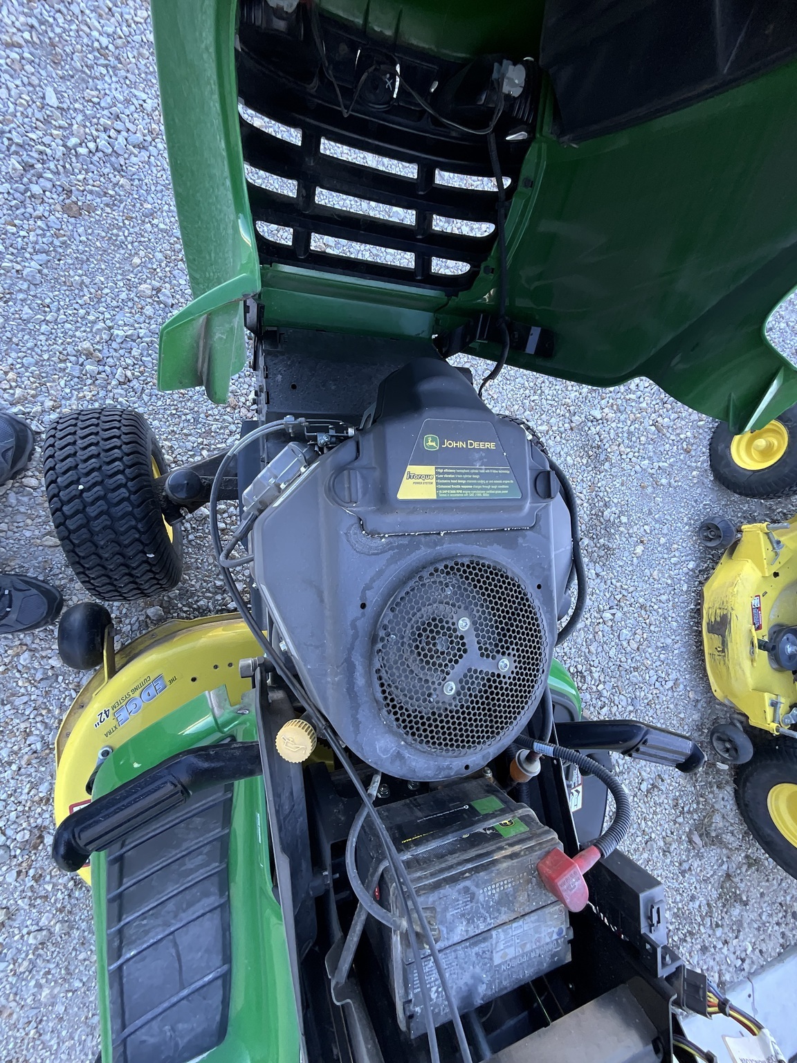 2013 John Deere X304 Lawn Mower