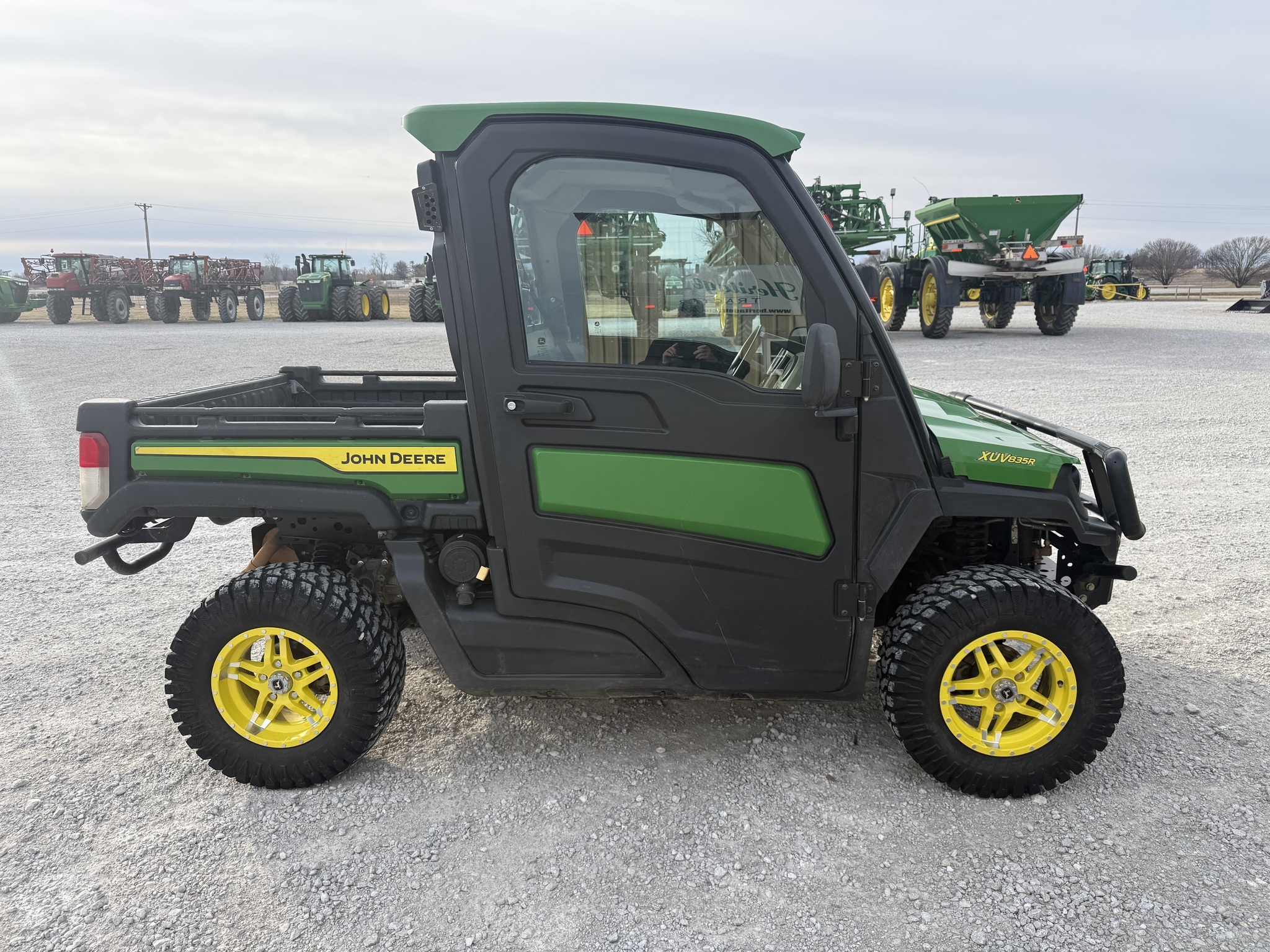 2024 John Deere XUV835R ATVs and Utility Vehicle