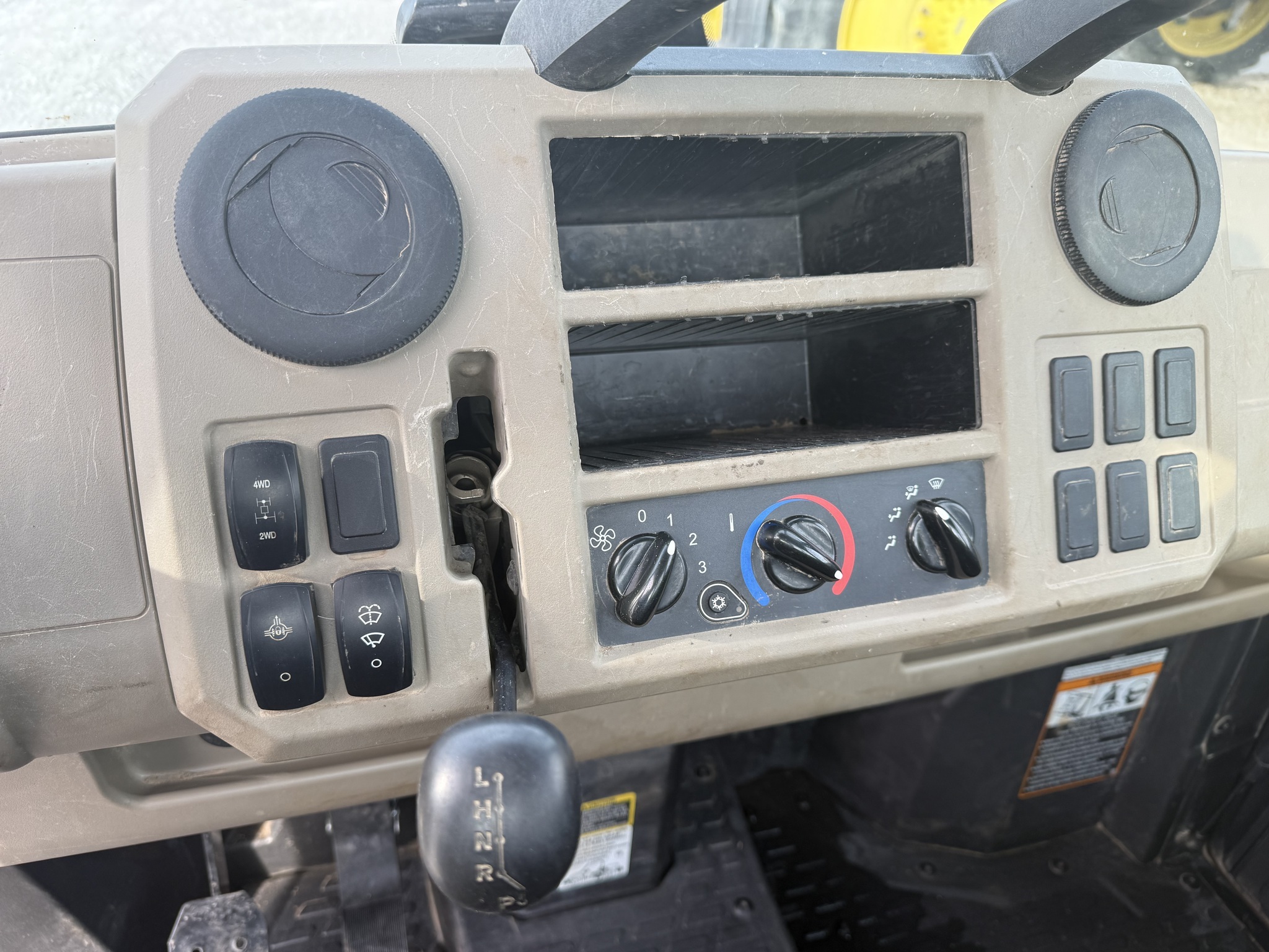 2024 John Deere XUV835R ATVs and Utility Vehicle