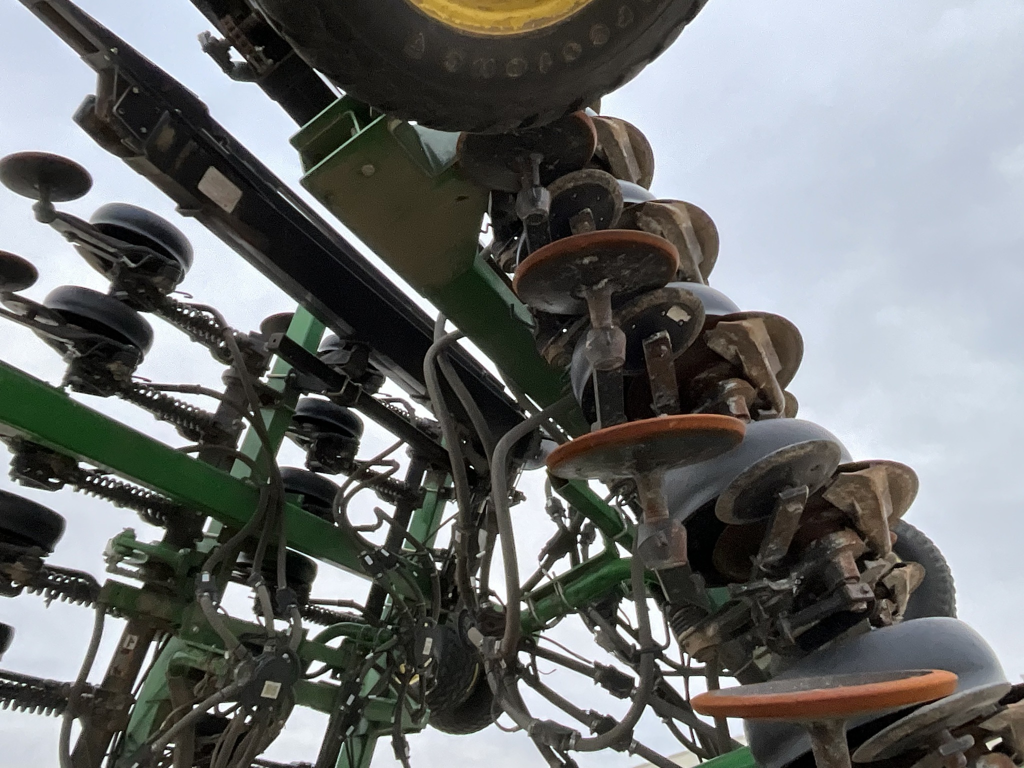 2014 John Deere 1890 Air Seeder