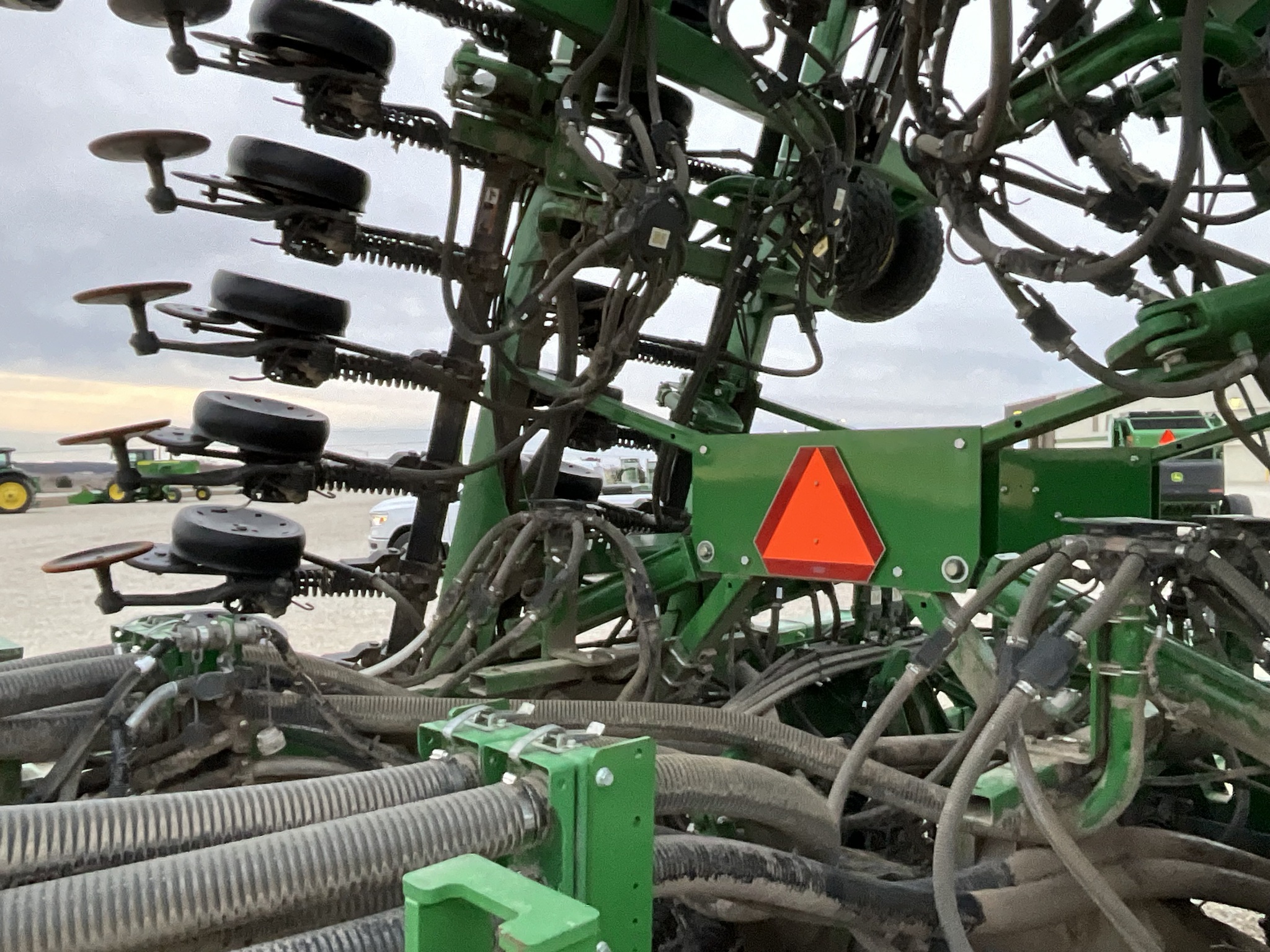 2014 John Deere 1890 Air Seeder