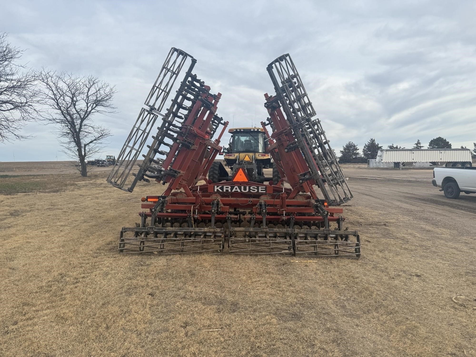 2011 Krause Excelerator 8000 Vertical Tillage