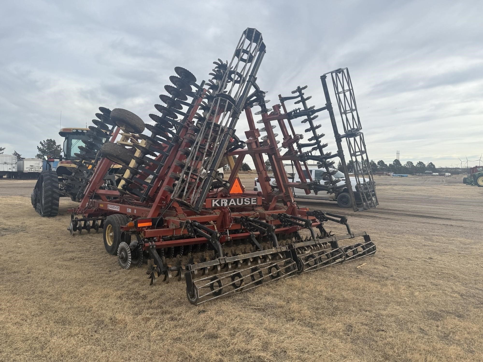 2011 Krause Excelerator 8000 Vertical Tillage