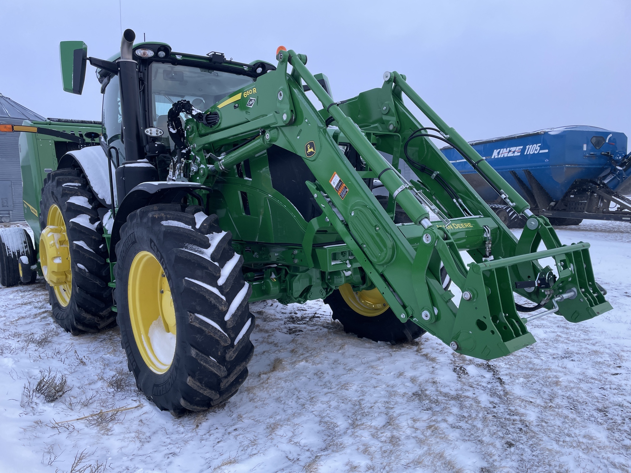 2025 John Deere 6R 195 Tractor