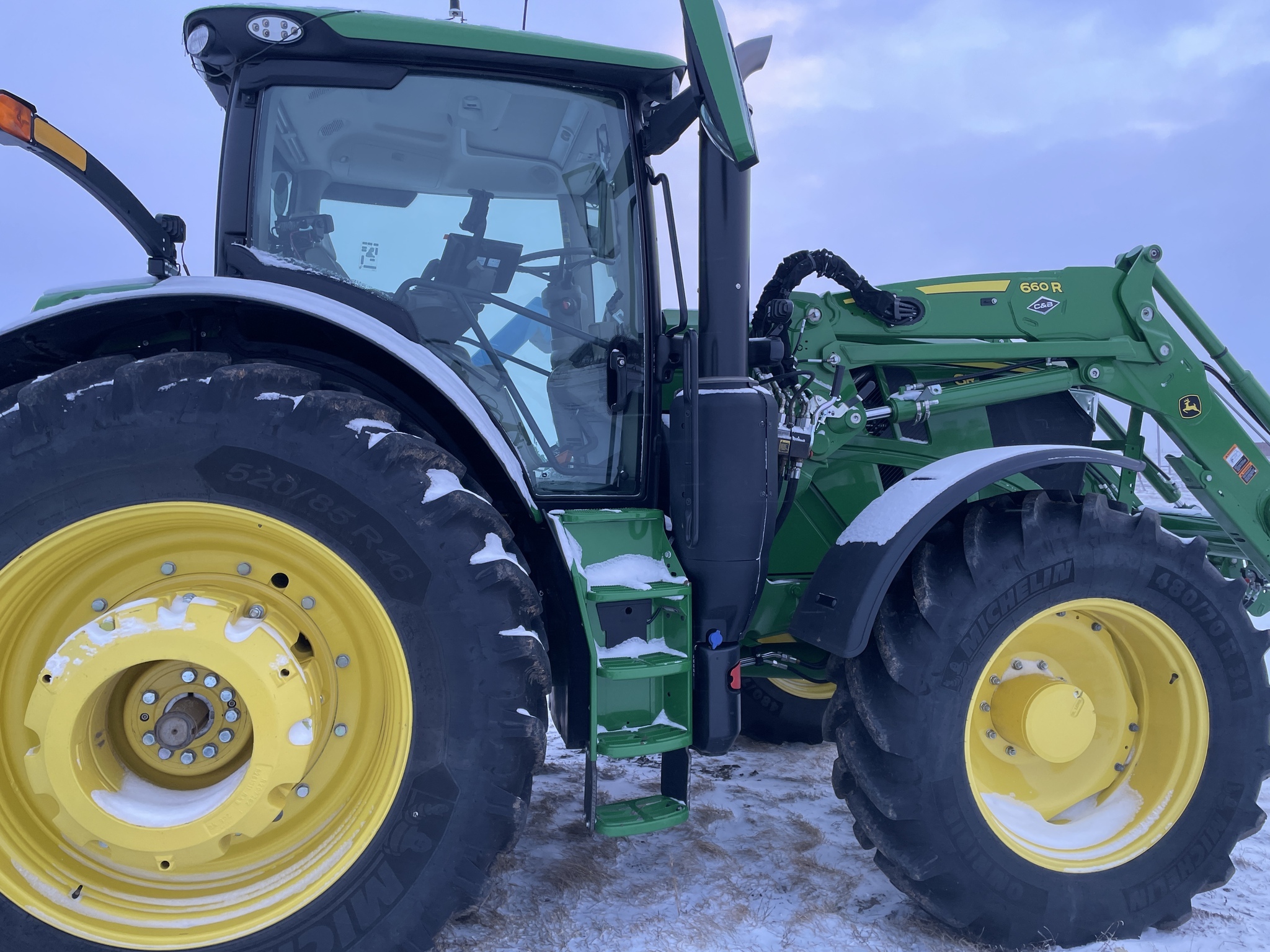 2025 John Deere 6R 195 Tractor