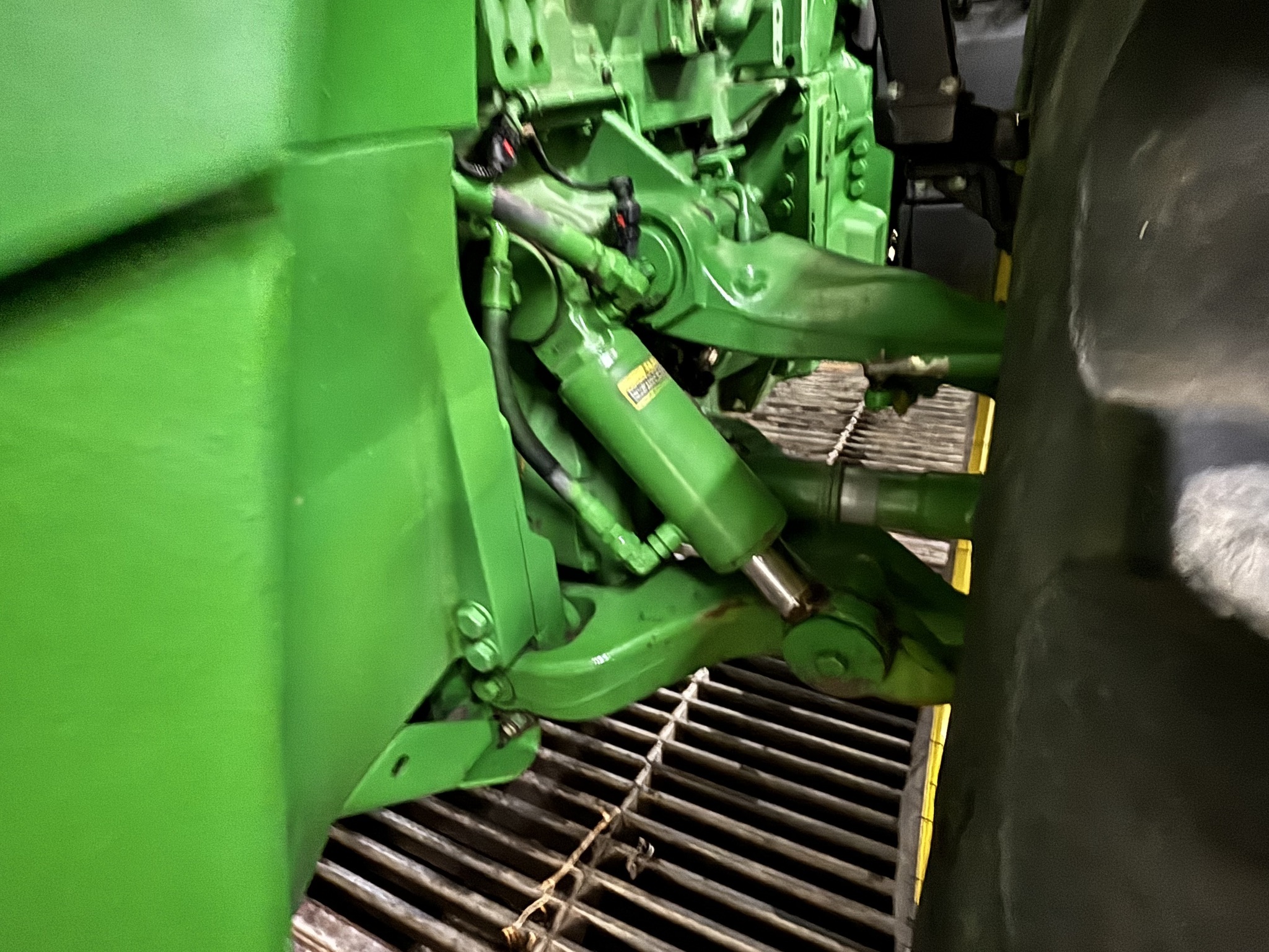 2014 John Deere 8345R Tractor