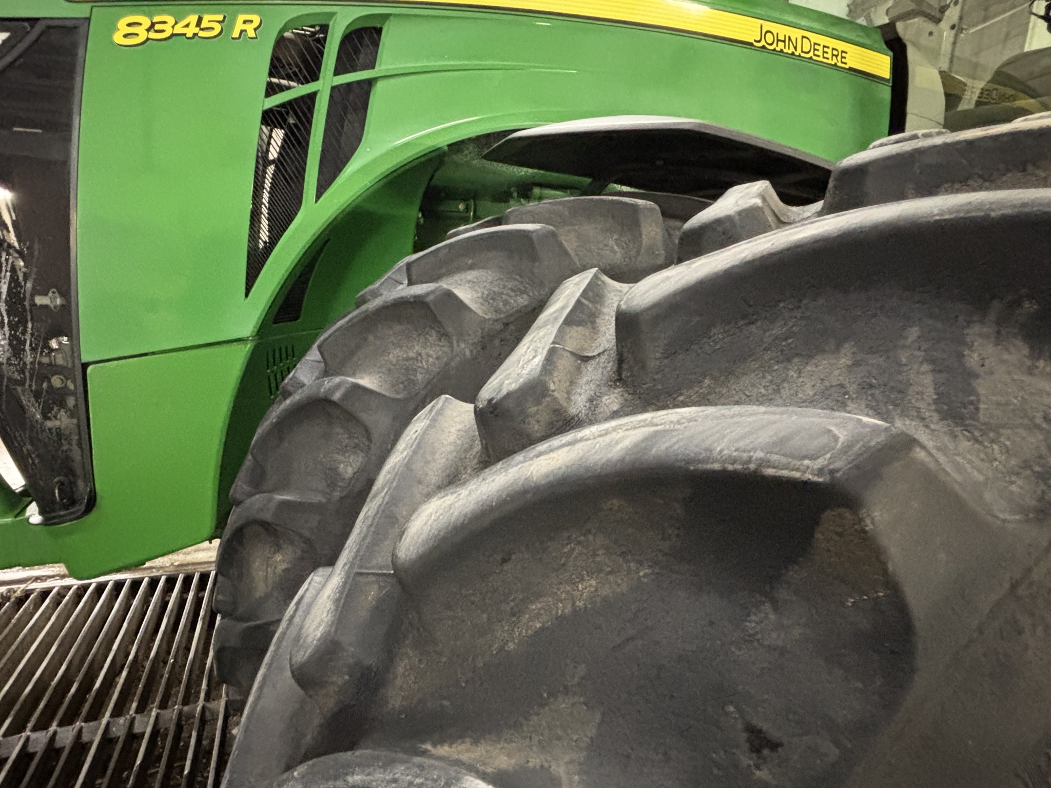 2014 John Deere 8345R Tractor