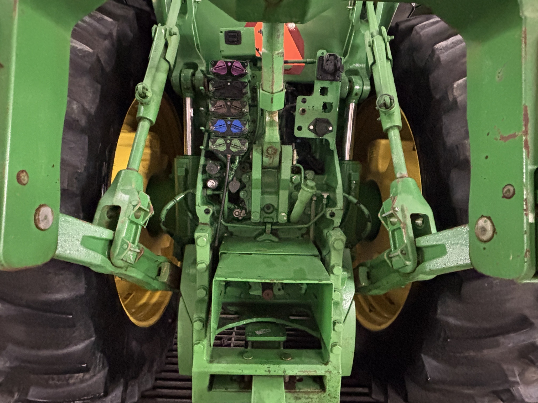 2014 John Deere 8345R Tractor