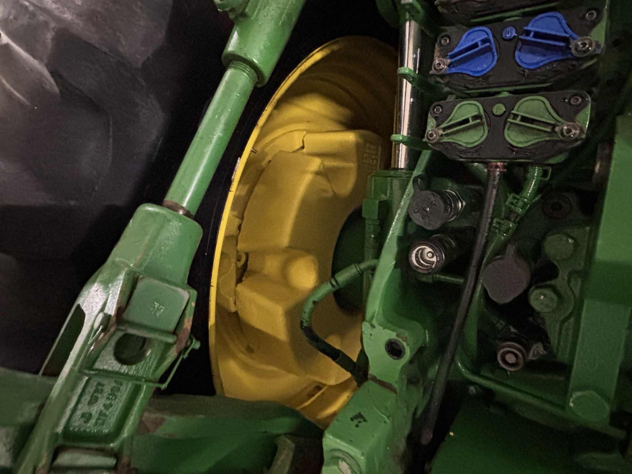 2014 John Deere 8345R Tractor