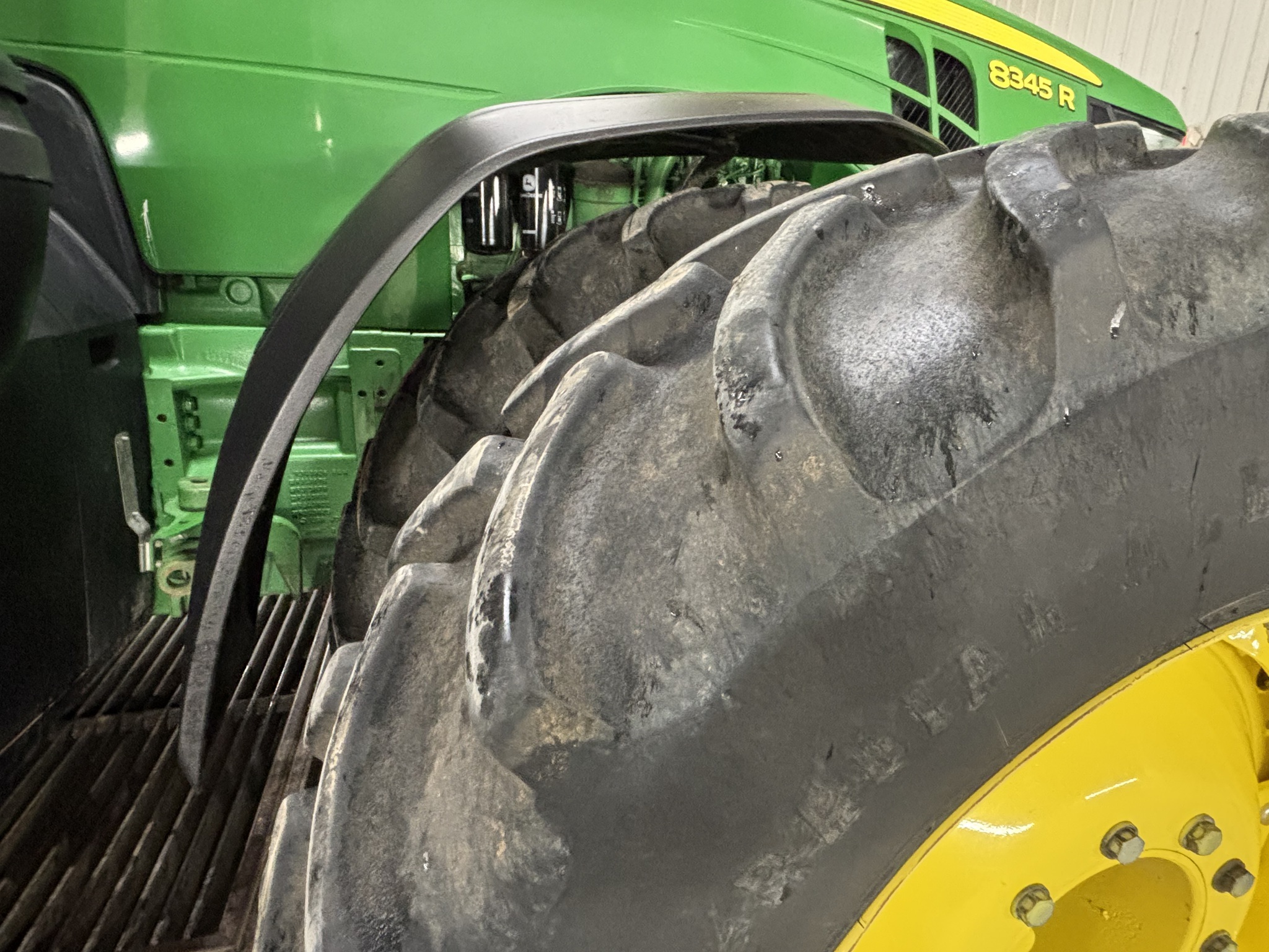 2014 John Deere 8345R Tractor