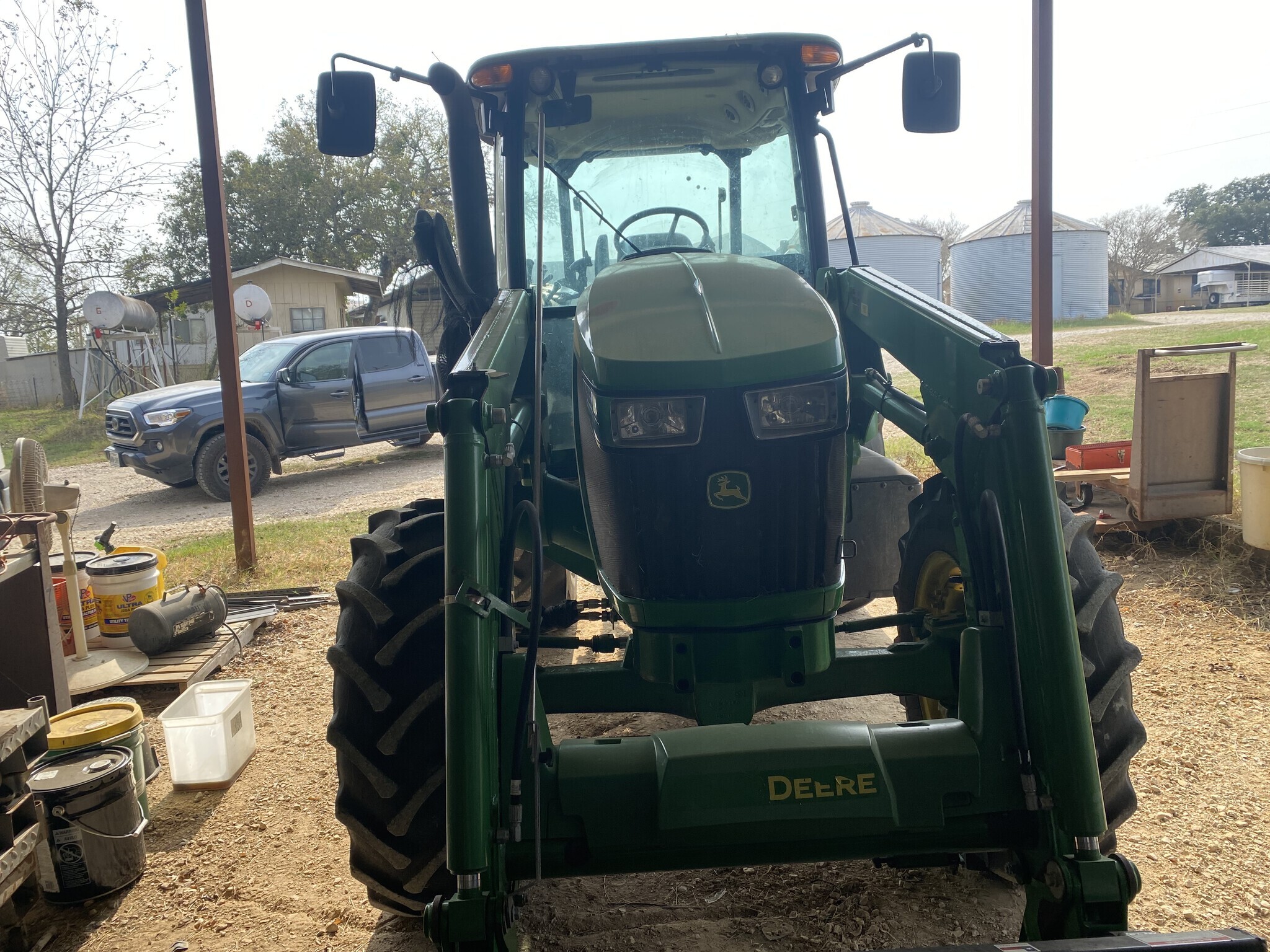 2022 John Deere 5100E Tractor