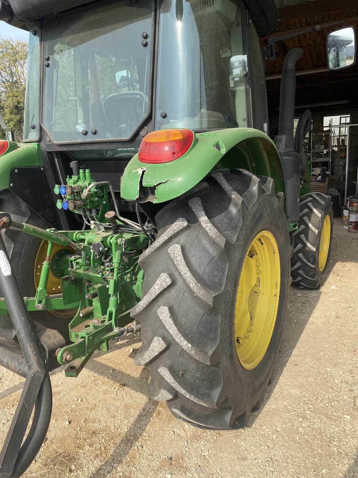 2022 John Deere 5100E Tractor