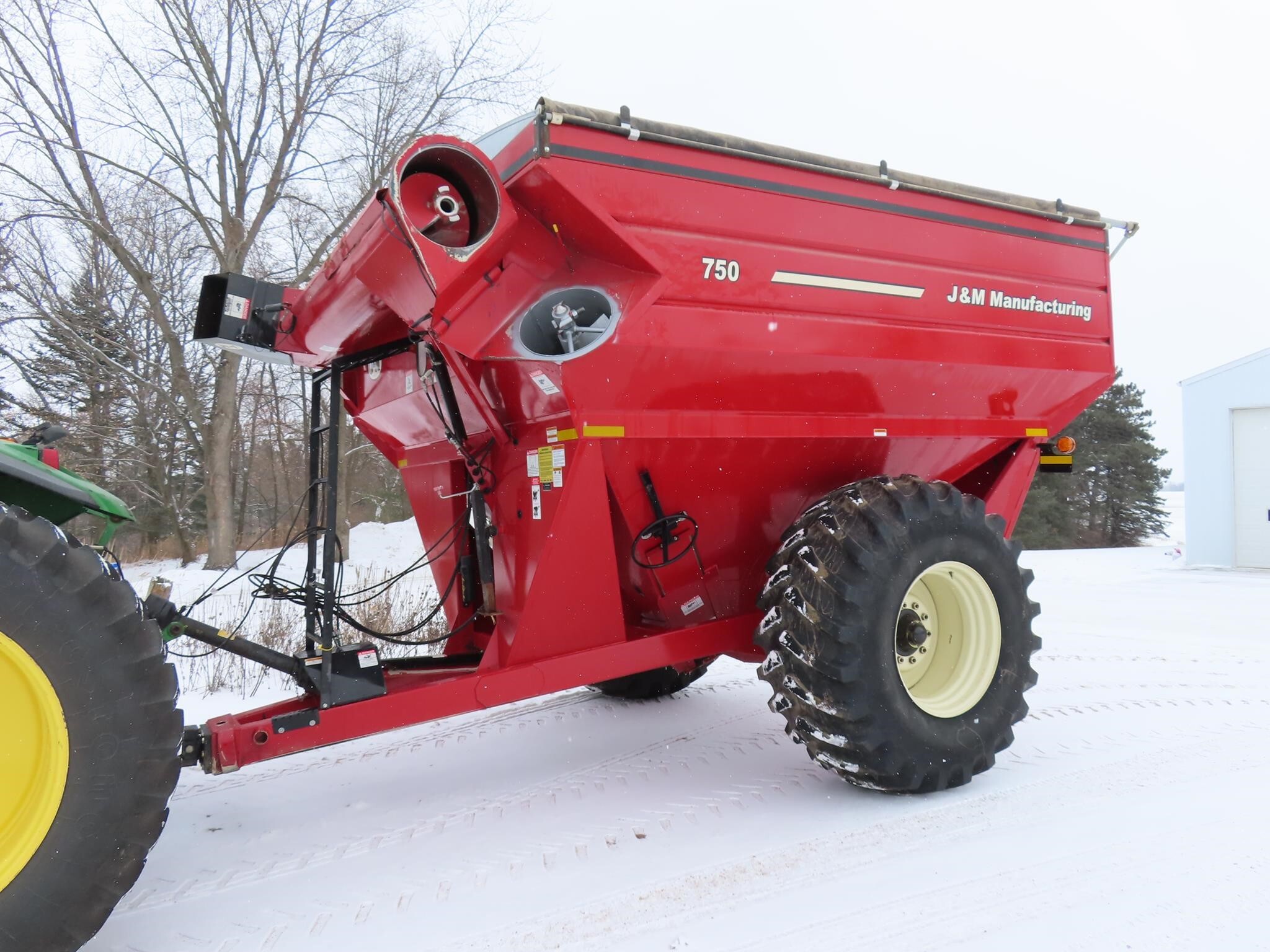 2010 J&M 750-18 Grain Cart
