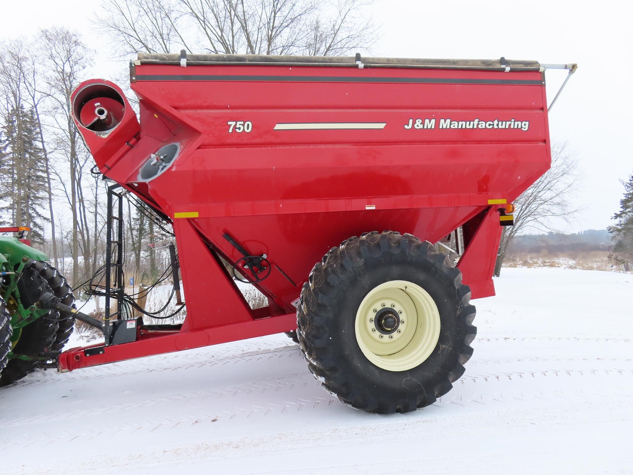 2010 J&M 750-18 Grain Cart