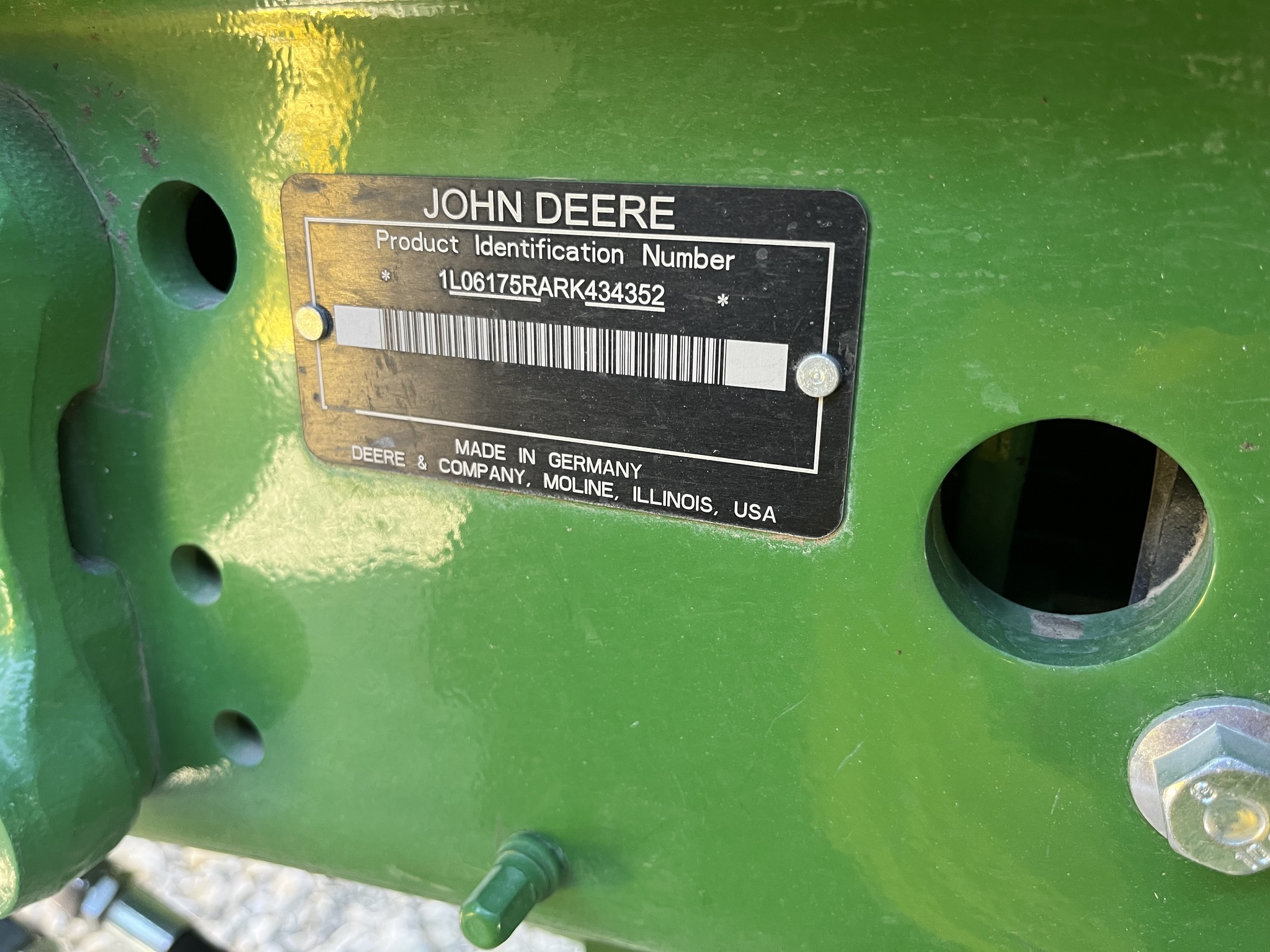 2024 John Deere 6R 175 Tractor