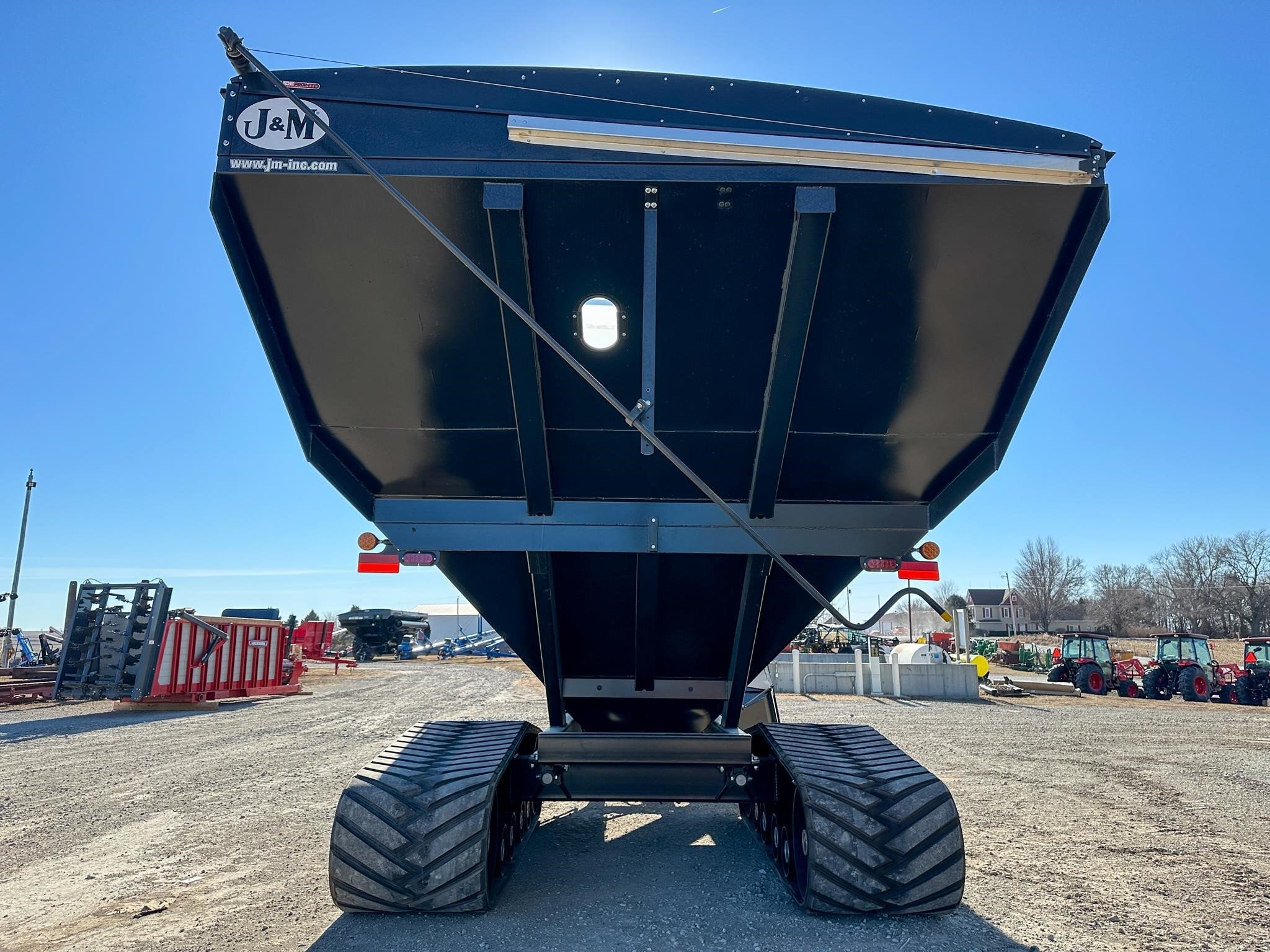 2026 J&M 1312-20T Grain Cart