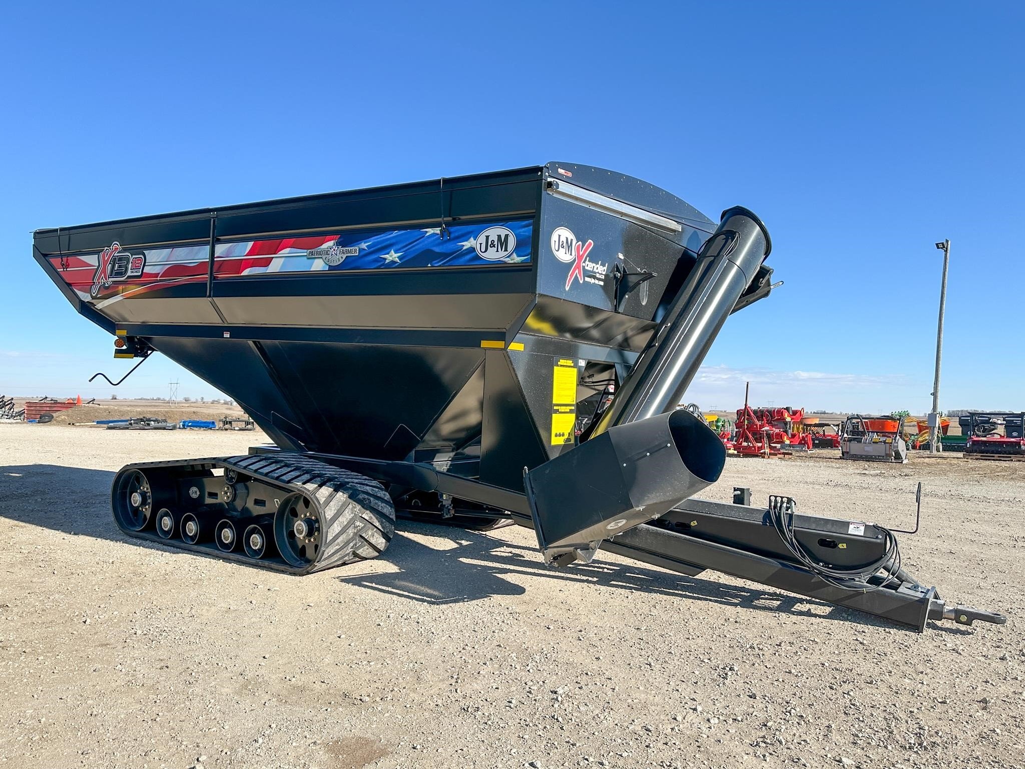 2026 J&M 1312-20T Grain Cart