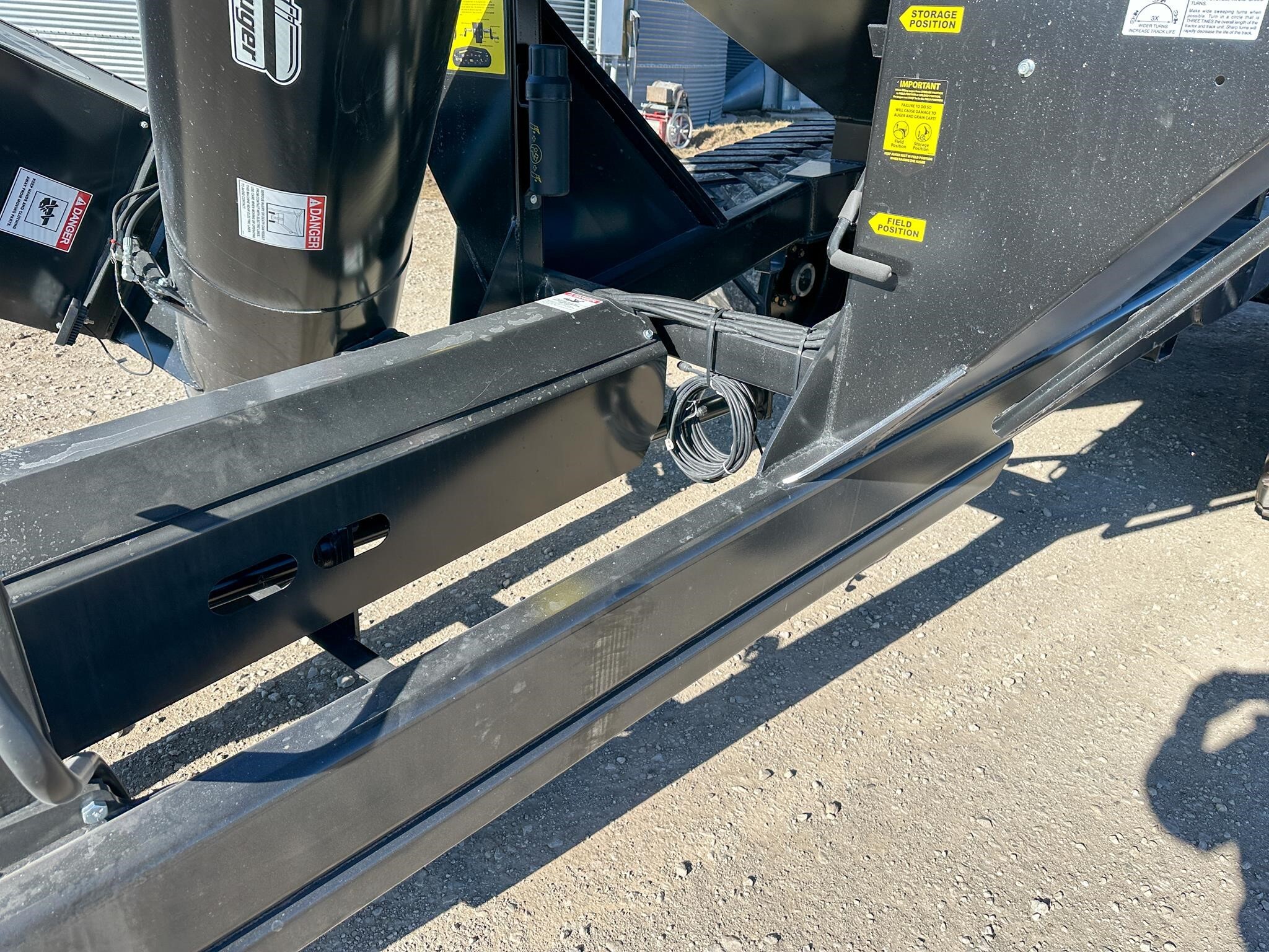 2026 J&M 1312-20T Grain Cart