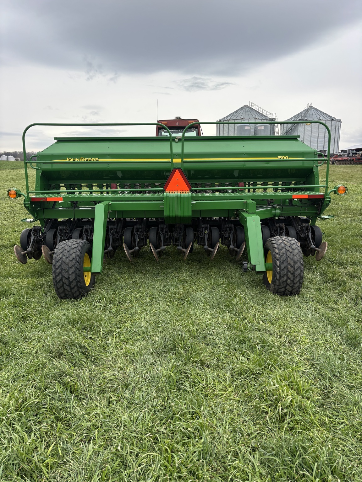 2009 John Deere 1590 Drill
