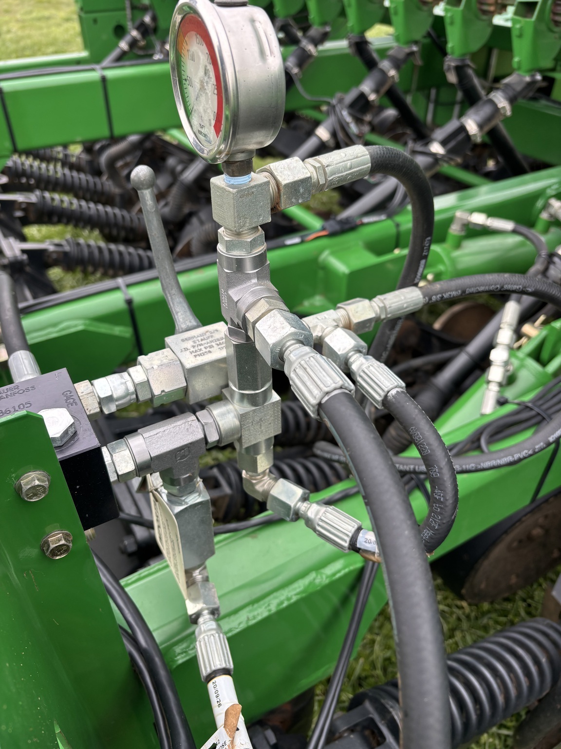2009 John Deere 1590 Drill