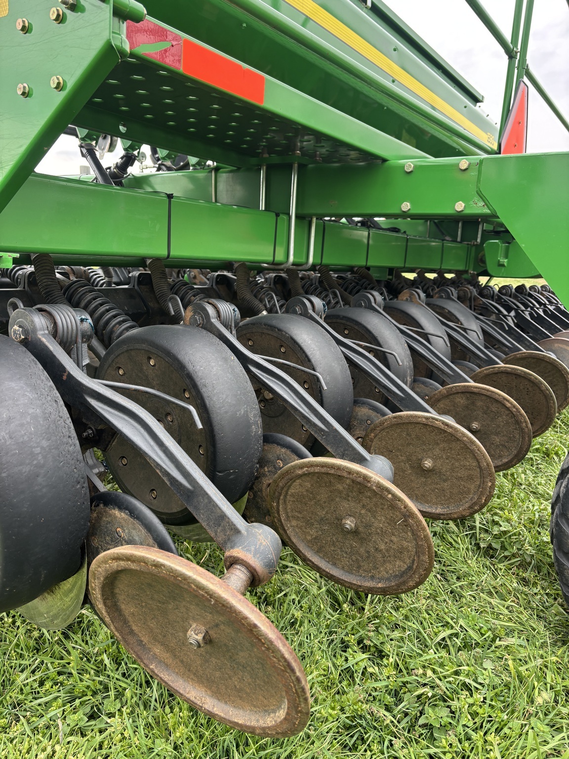2009 John Deere 1590 Drill