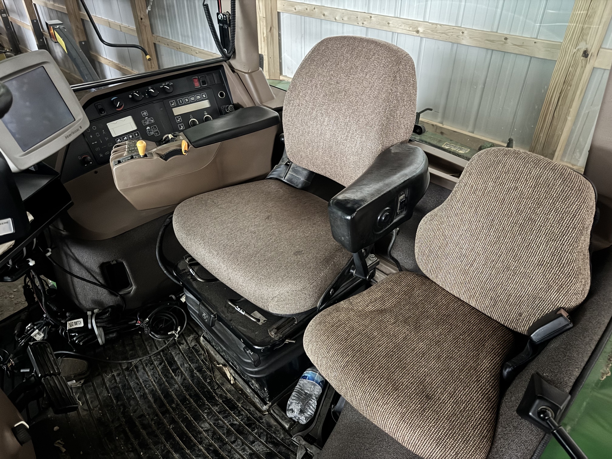 1998 John Deere 8200 Tractor